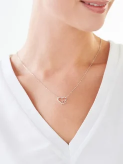 Naszyjnik z białego złota z diamentami - serca - 0,01 ct - próba 375
