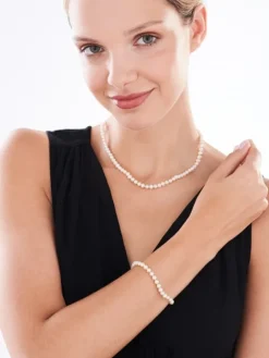 Naszyjnik z elementami z żółtego złota - perły