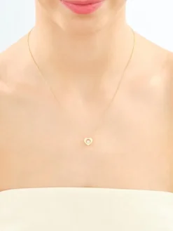 Naszyjnik z żółtego złota z brylantem - serce - 0,08 ct - próba 585