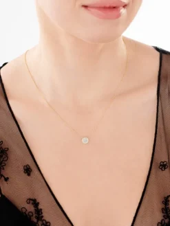 Naszyjnik z żółtego złota z diamentami - koło - 0,06 ct - próba 585