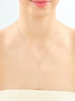 Naszyjnik z żółtego złota z diamentem - aniołek - 0,002 ct - próba 375