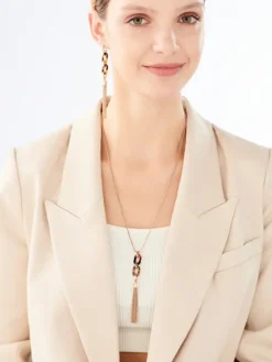 Naszyjnik ze stali szlachetnej z żywicą epoksydową