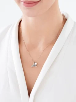 Naszyjnik ze stali szlachetnej z markasytami i perłą - płetwa