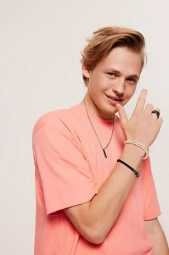 Obrączka ze stali szlachetnej