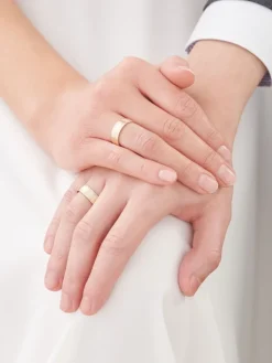 Obrączki Ślubne Apart.  Żółte złoto. Wzór 237