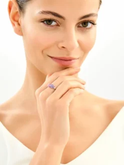 Pierścionek srebrny z cyrkoniami