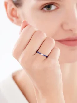 Pierścionek srebrny z cyrkonią i emalią