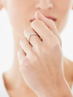 Pierścionek srebrny z cyrkoniami