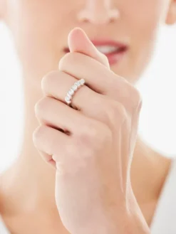 Pierścionek srebrny z cyrkoniami