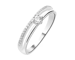 Pierścionek srebrny z cyrkoniami