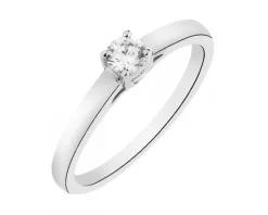 Pierścionek srebrny  z cyrkonią