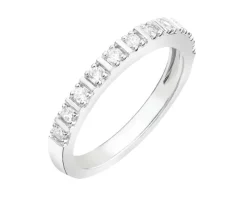 Pierścionek srebrny z cyrkoniami