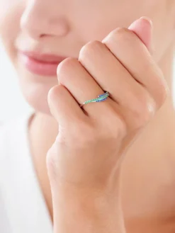 Pierścionek srebrny z cyrkoniami