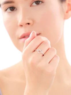 Pierścionek srebrny z cyrkoniami - serca