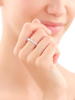 Pierścionek srebrny z cyrkoniami - Eternity