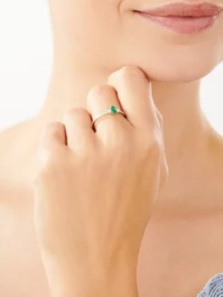 Pierścionek srebrny z cyrkoniami