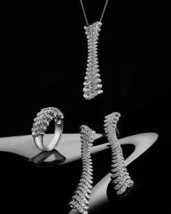 Pierścionek z białego złota z brylantami - 0,95 ct - próba 750