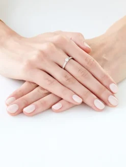 Pierścionek z białego złota z brylantami - 0,23 ct - próba 750