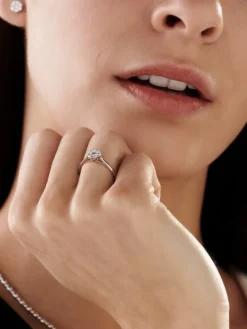 Pierścionek z białego złota z brylantami - 0,30 ct - próba 585