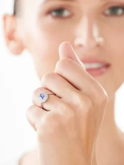 Pierścionek z białego złota z diamentami i tanzanitem - próba 585