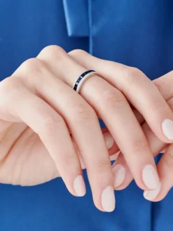 Pierścionek z białego złota z brylantami i szafirami - próba 585