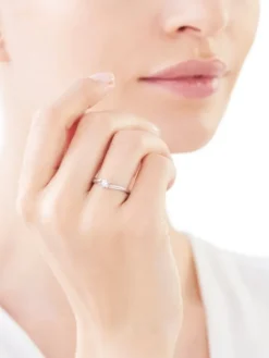 Pierścionek z białego złota z brylantem - 0,05 ct - próba 585