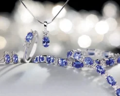 Pierścionek z białego złota z brylantami i tanzanitem - próba 585