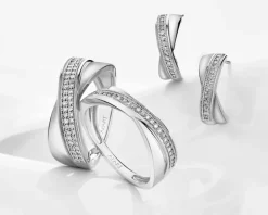 Pierścionek z białego złota z diamentami - 0,07 ct - próba 585