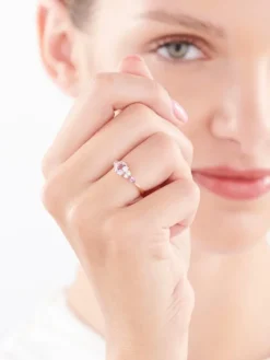 Pierścionek z różowego złota z brylantami i ametystami - próba 585