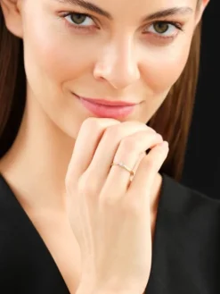 Pierścionek z żółtego i białego złota z brylantem - 0,03 ct - próba 375