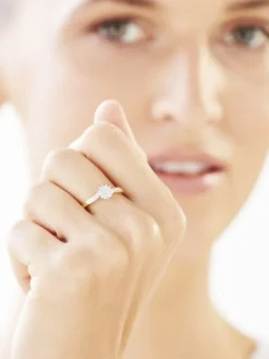 Pierścionek z żółtego i białego złota z brylantami - 0,12 ct - próba 585