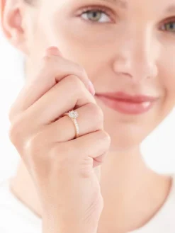 Pierścionek z żółtego złota z diamentami - 0,43 ct - próba 585