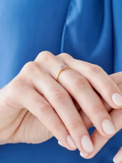 Pierścionek z żółtego złota z diamentami i tanzanitem - próba 585