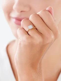 Pierścionek z żółtego złota z diamentami - 0,33 ct - próba 585