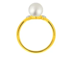 Pierścionek z żółtego złota z brylantami i perłą - próba 585