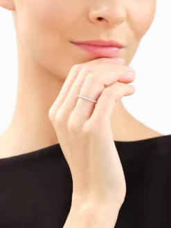 Pierścionek z żółtego złota z brylantami laboratoryjnymi - 0,20 ct - próba 585