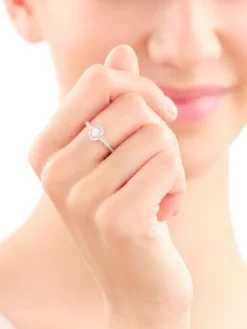 Pierścionek z żółtego złota z diamentami - 0,33 ct - próba 585