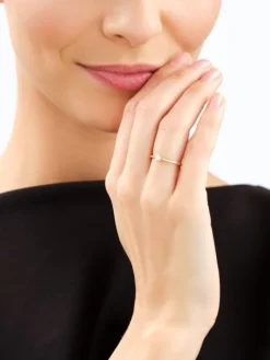 Pierścionek z żółtego złota z brylantem laboratoryjnym - 0,16 ct - próba 585