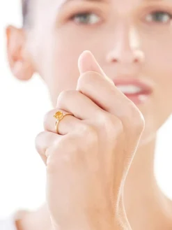 Pierścionek z żółtego złota z diamentami i cytrynem - próba 375