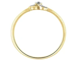 Pierścionek z żółtego złota z brylantem - serce - 0,03 ct - próba 375