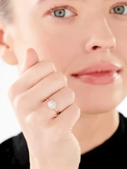 Pierścionek z żółtego złota z diamentami - 0,26 ct - próba 585