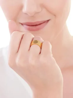 Pierścionek ze stali szlachetnej - rozeta