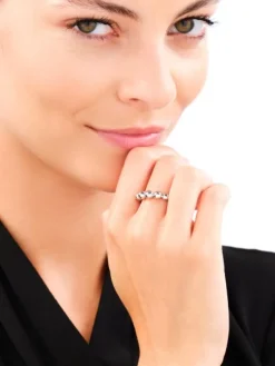 Pierścionek ze stali szlachetnej