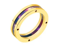 Pierścionek ze stali szlachetnej z detalem z masy żywicznej