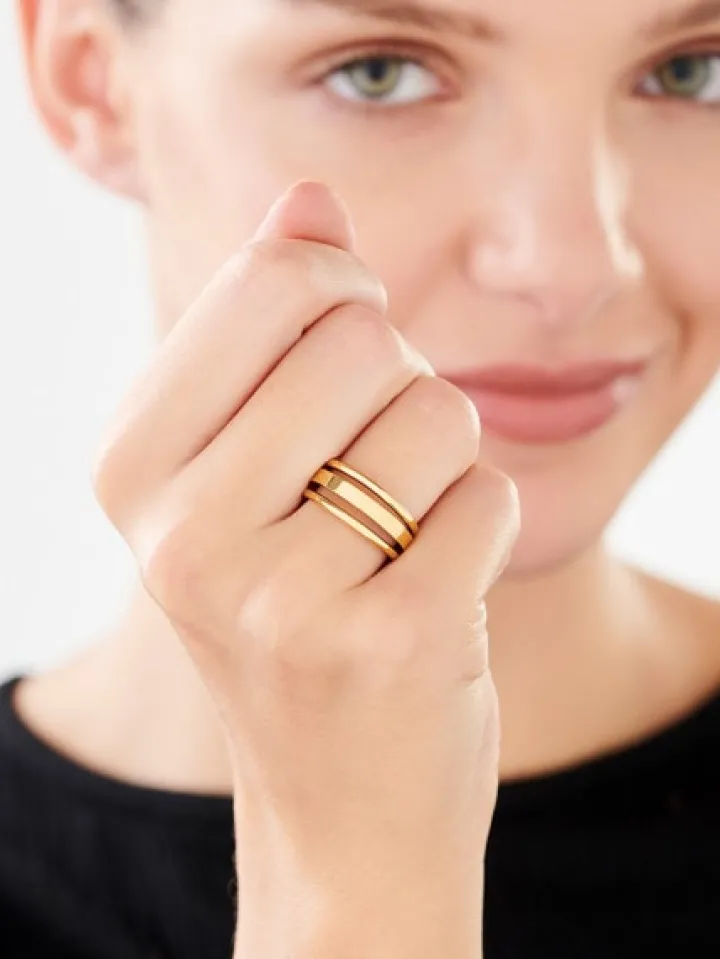 Pierścionek ze stali szlachetnej