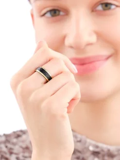 Pierścionek ze stali szlachetnej