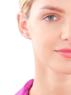 Pojedynczy kolczyk z żółtego złota z diamentami - 0,008 ct - próba 375