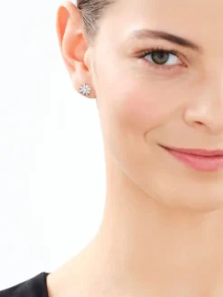 Srebrne kolczyki i zawieszka z cyrkoniami, łańcuszek - komplet