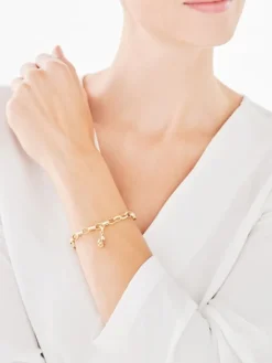 Zawieszka charms z żółtego złota z diamentem - róża - 0,004 ct - próba 375