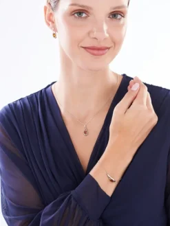 Zawieszka srebrna z bursztynem